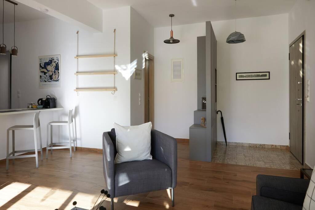 Appartement The Sunny House à Athènes Extérieur photo